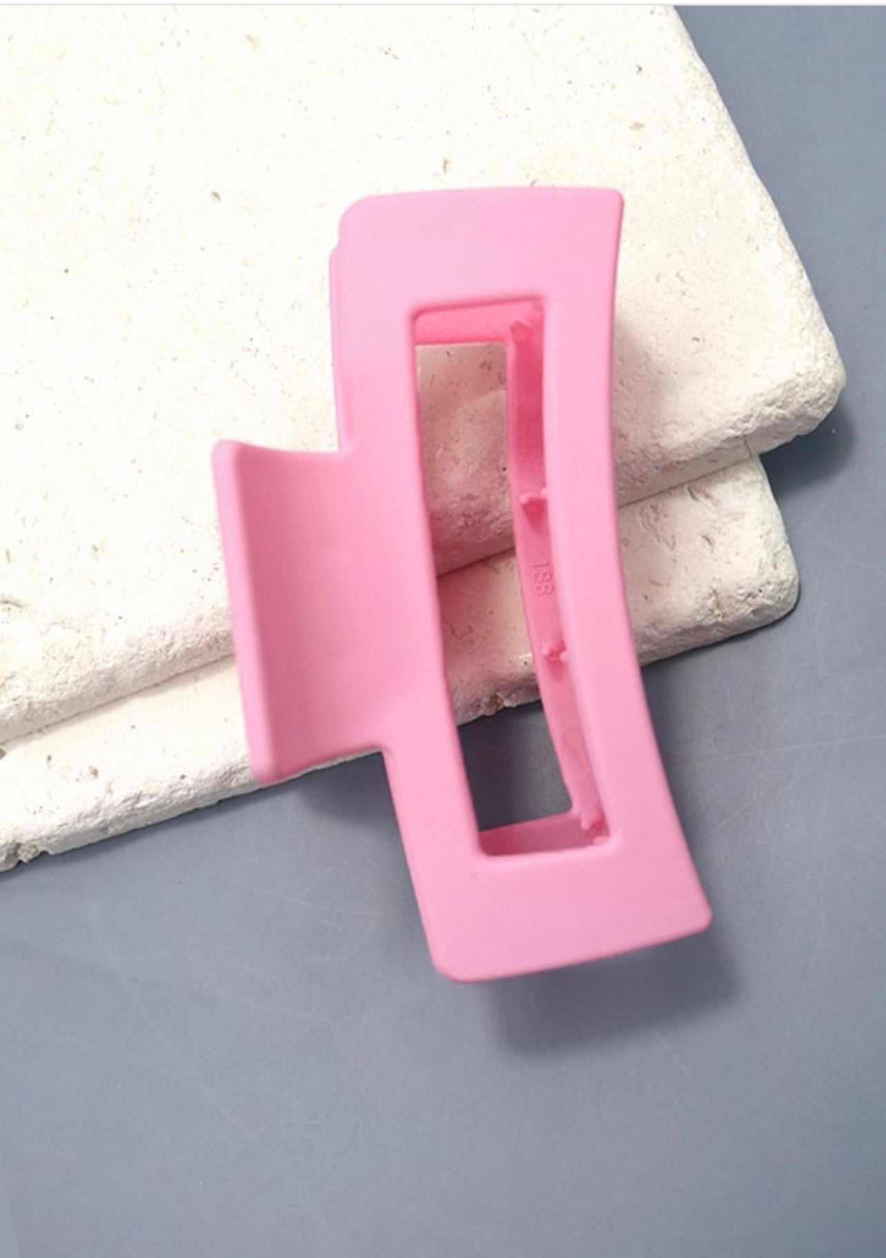 Small Claw Hair Clip