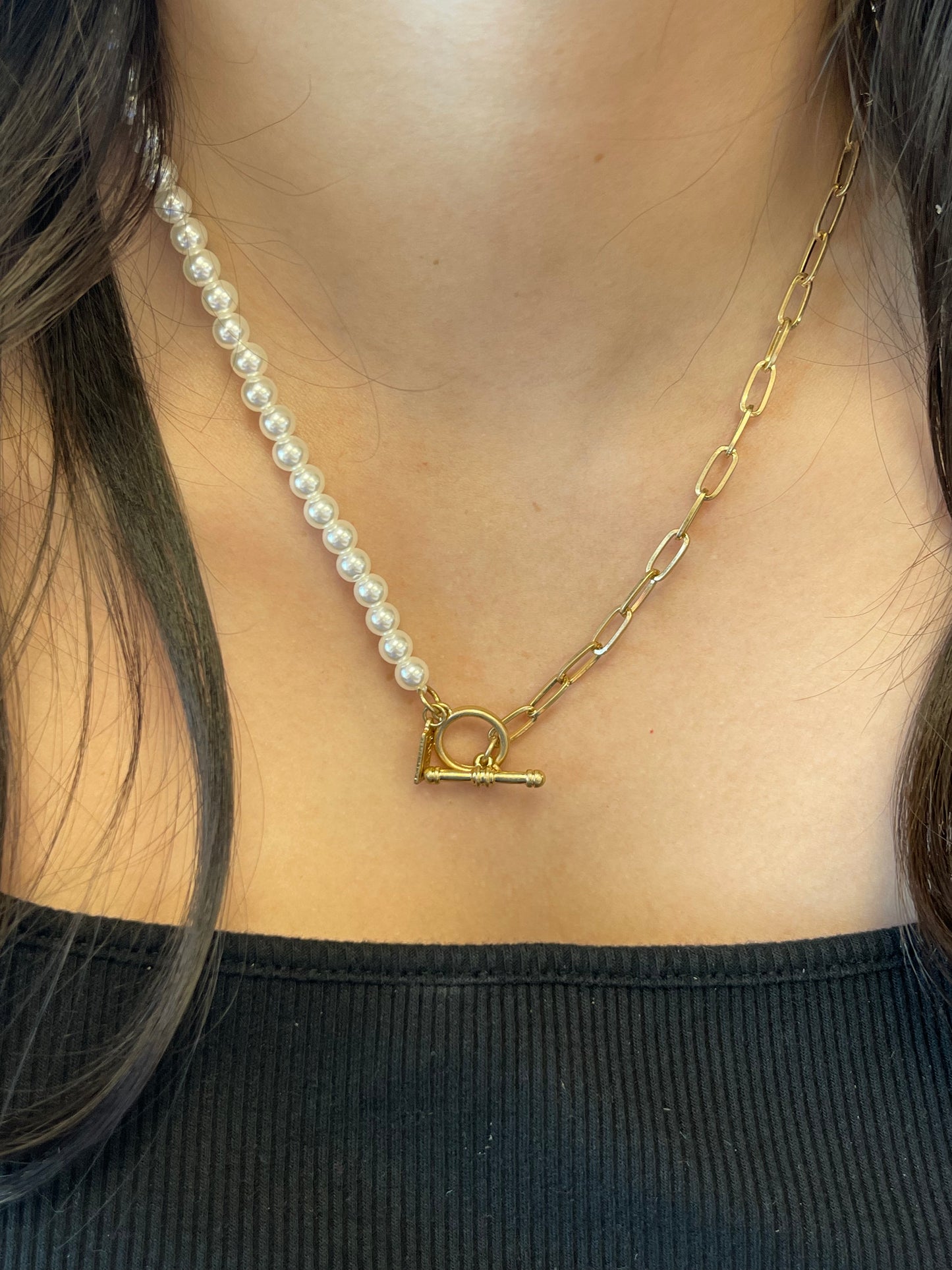 Brinkley Pearl & Paperclip Necklace