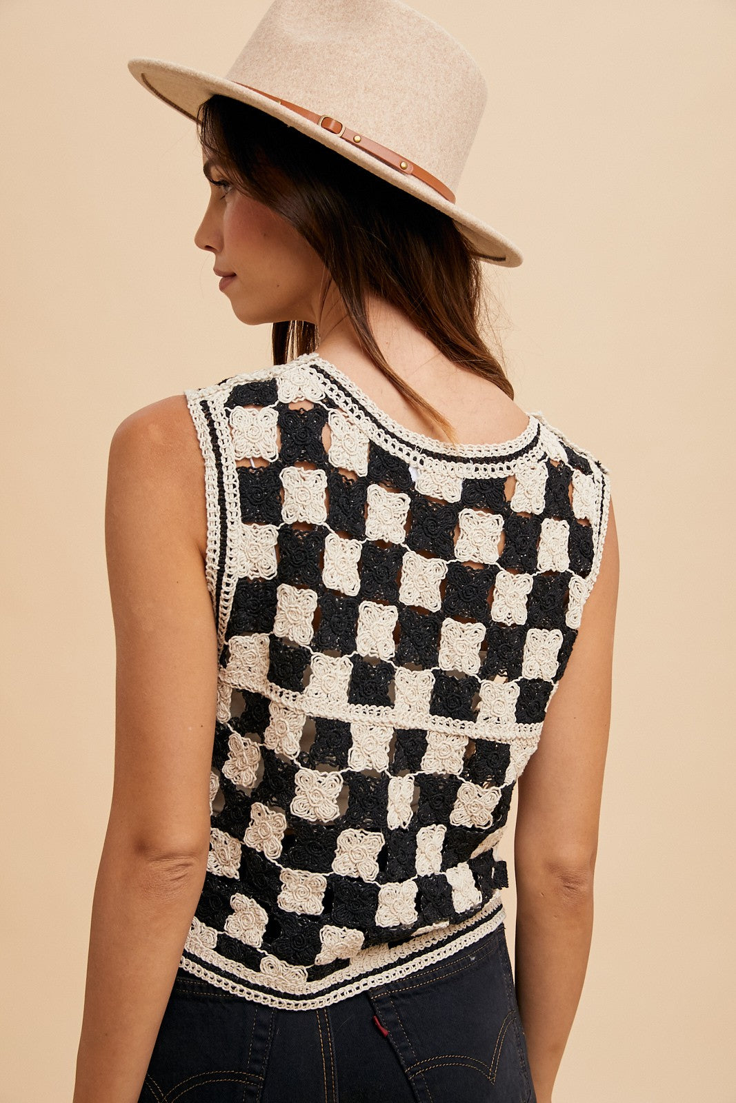 Check Mate Vest