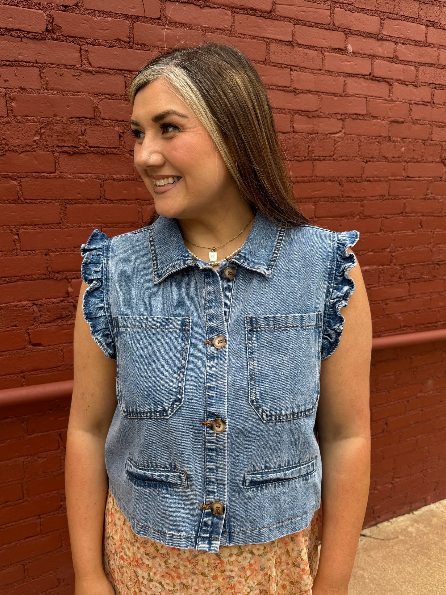 Gilli Ruffle Vest