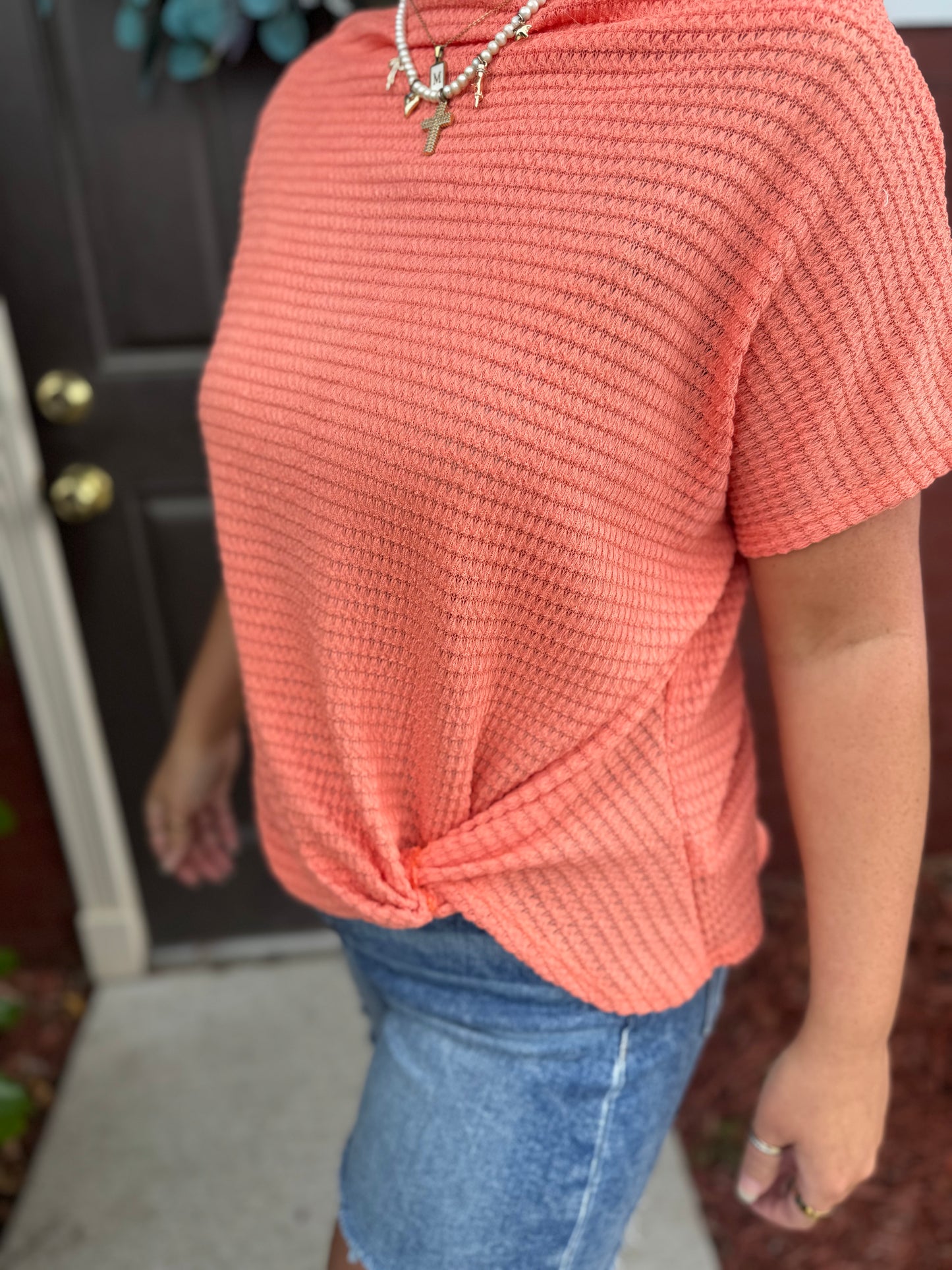 The Twisted Boat Top