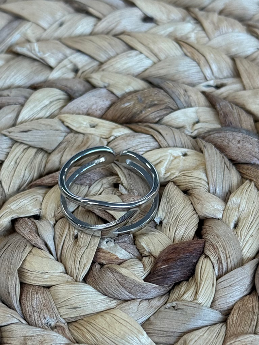 Asymmetrical Ring
