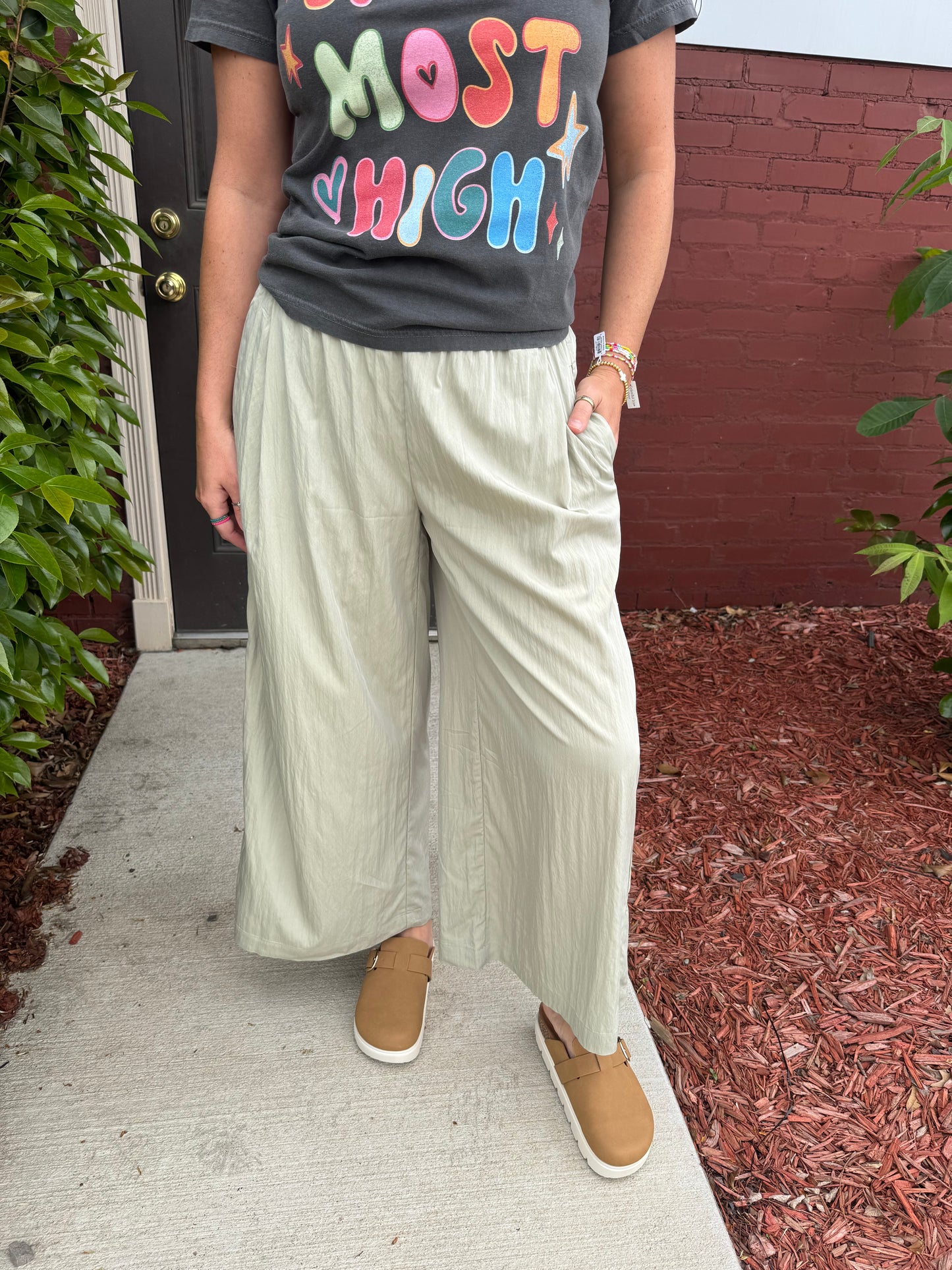 Linsey Flowy Pant