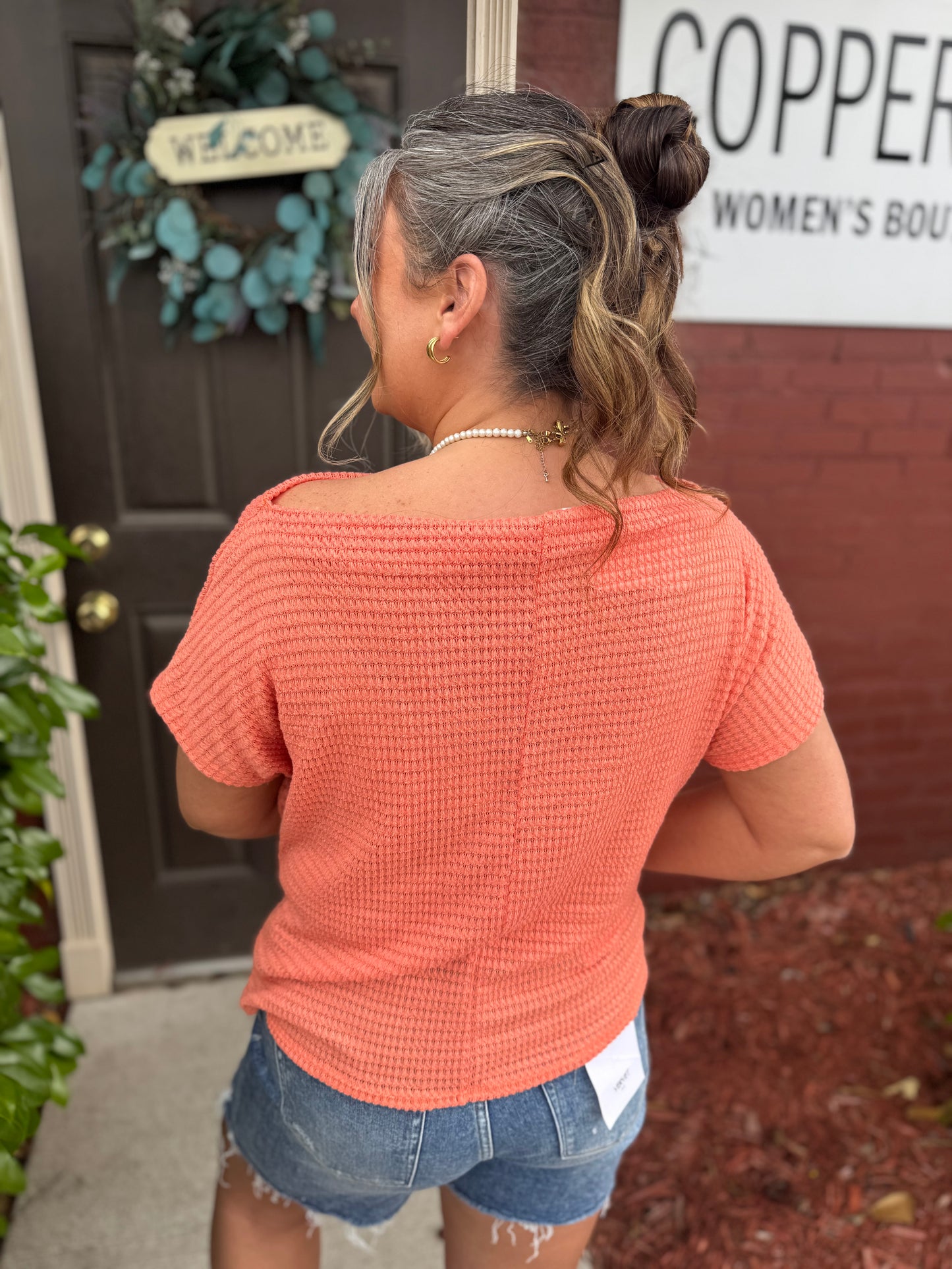 The Twisted Boat Top