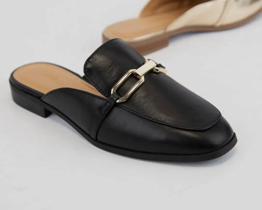 Eleanor Mule
